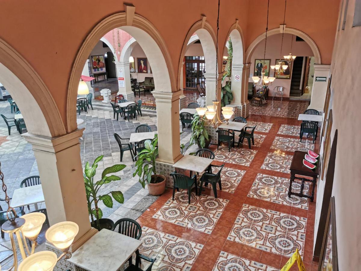 Hotel Doralba Inn Мерида Екстериор снимка