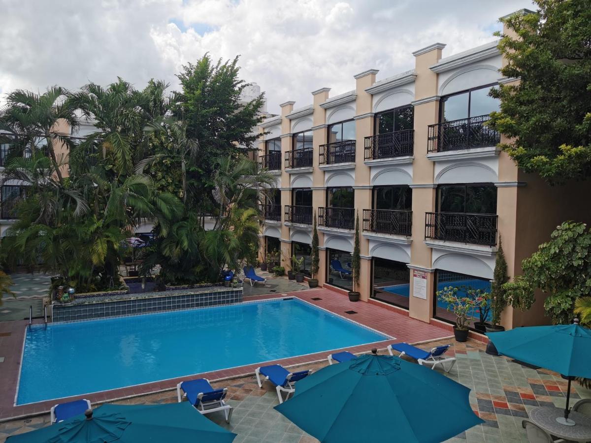 Hotel Doralba Inn Мерида Екстериор снимка