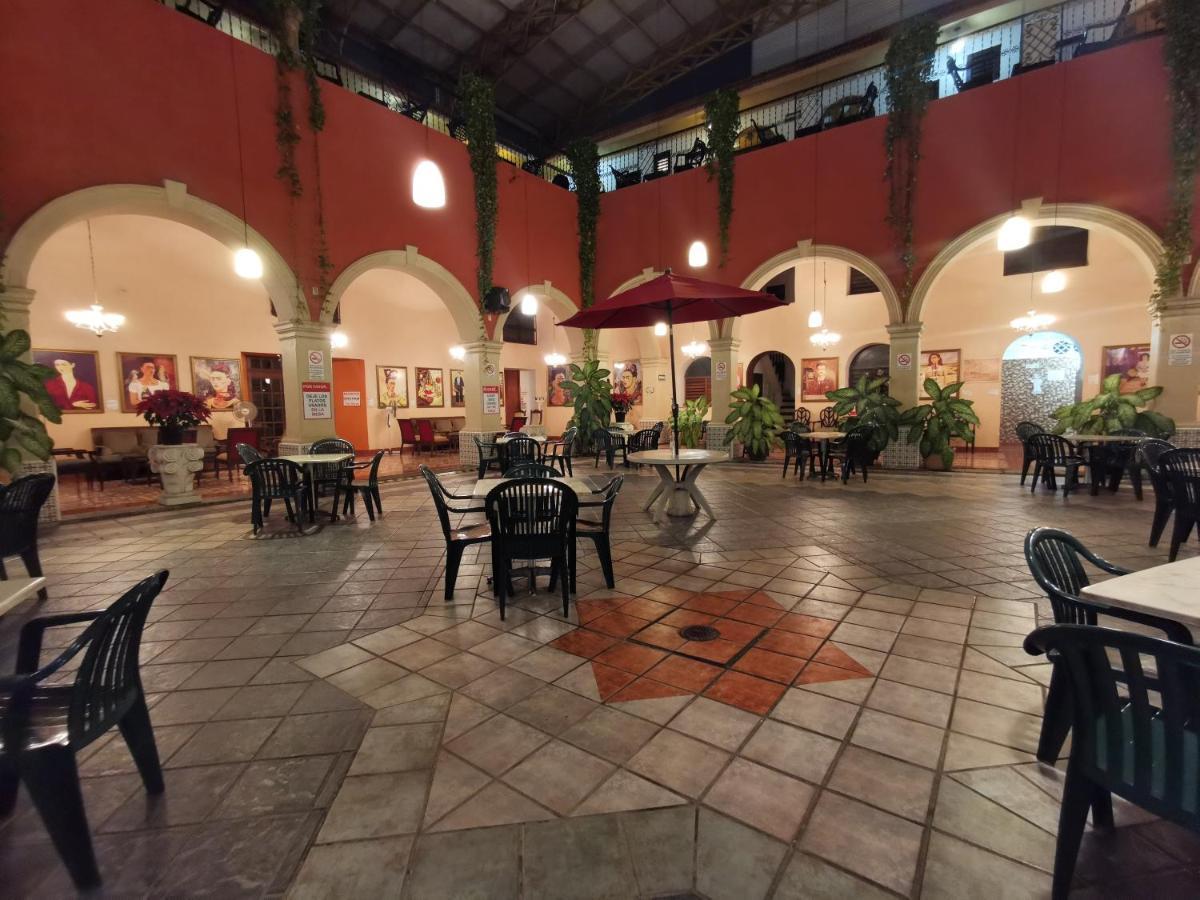 Hotel Doralba Inn Мерида Екстериор снимка