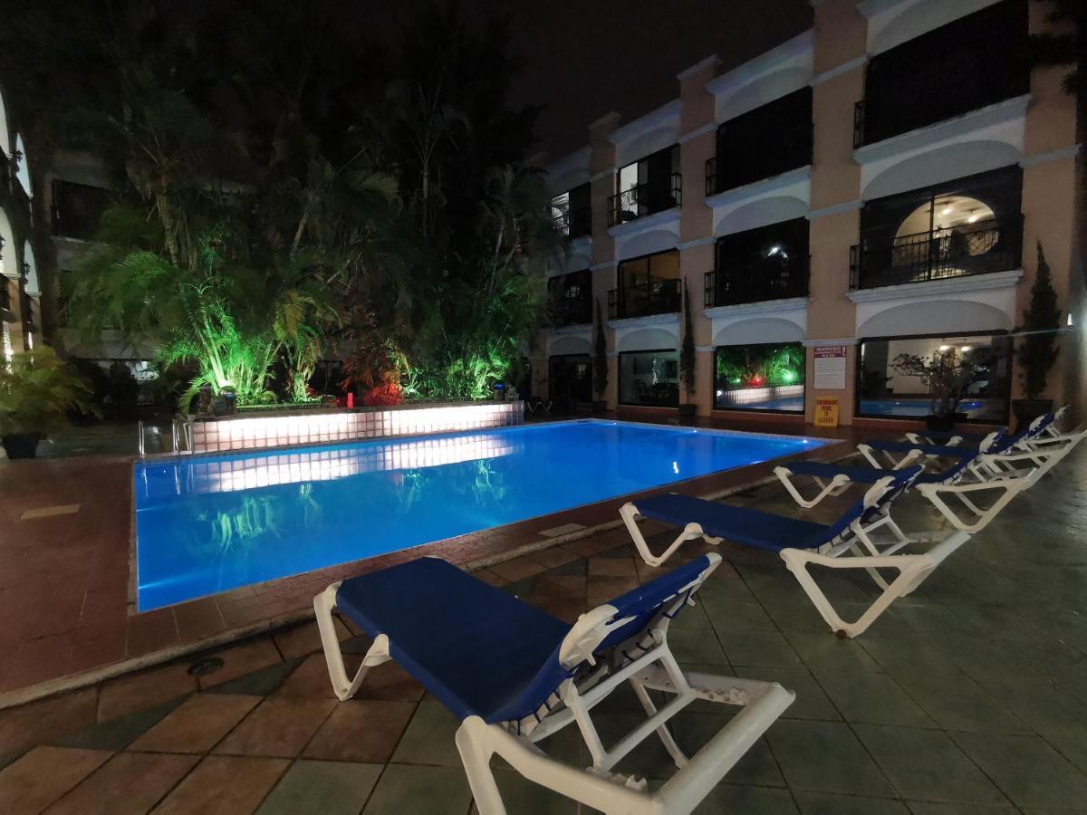 Hotel Doralba Inn Мерида Екстериор снимка
